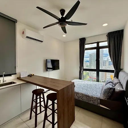 Neu Suites Service Apartment Kuala Lumpur Luaran gambar