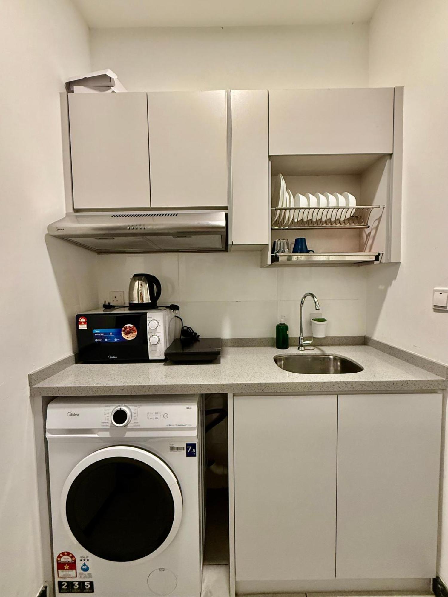 Neu Service Apartment *
