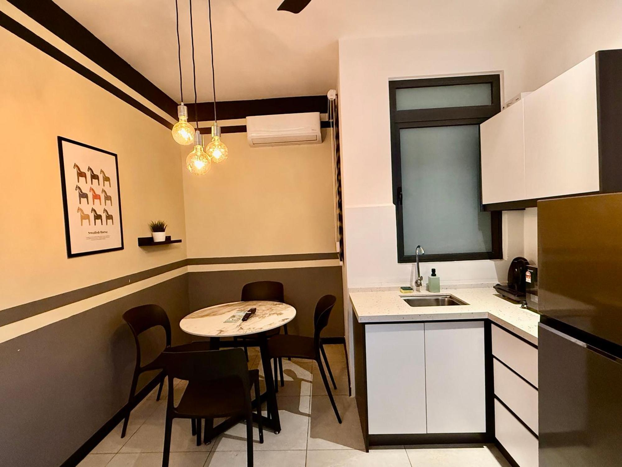 Neu Service Apartment *